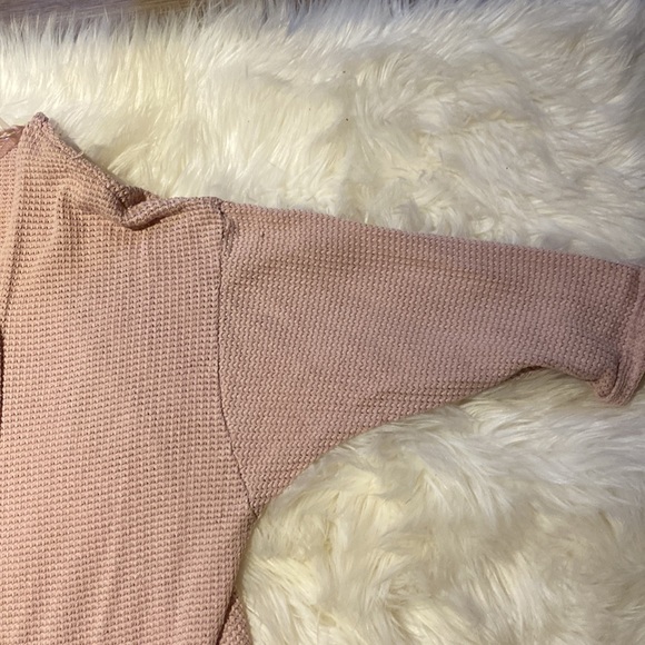 Eclipse Shrug Sweater Size small Rose Color - Picture 4 of 8